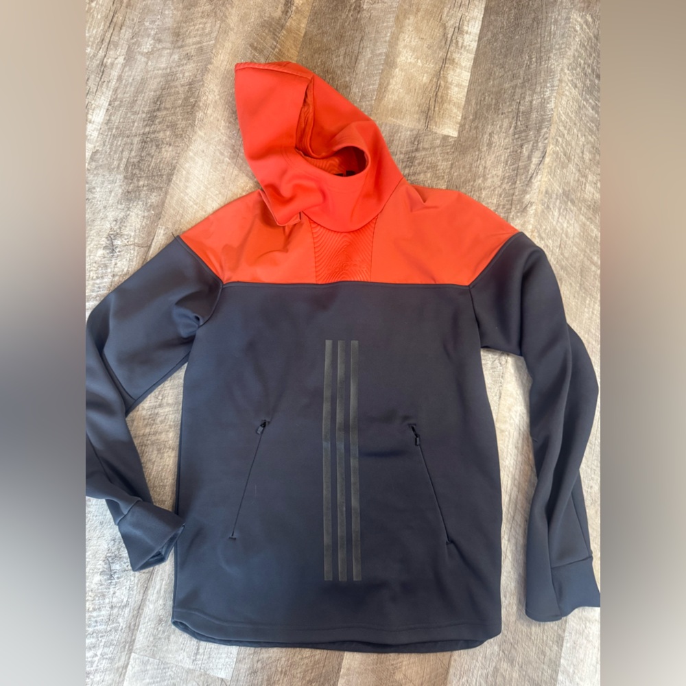Adidas size SMALL performance hoodie, logo front inlaid and stripes, pockets